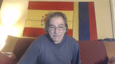 Snapshot of adan51 chatting on May 20, 5:52 pm Adan online show from May 20, 5:52 pm