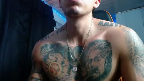 Snapshot of adan_hudson chatting on November 2, 5:26 pm Anderson online show from November 2, 5:26 pm