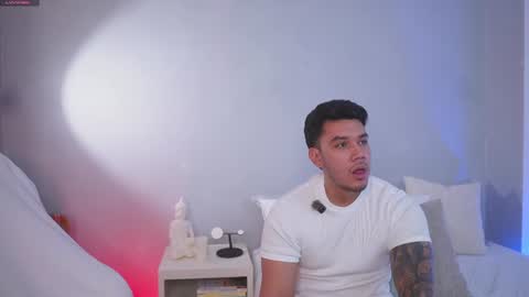 Adan Johns online show from July 12, 11:29 pm