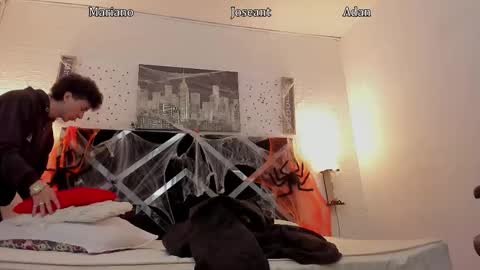 Adan Oriol online show from October 26, 3:12 am