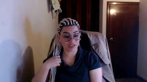 adan_romanoff online show from June 30, 7:31 am