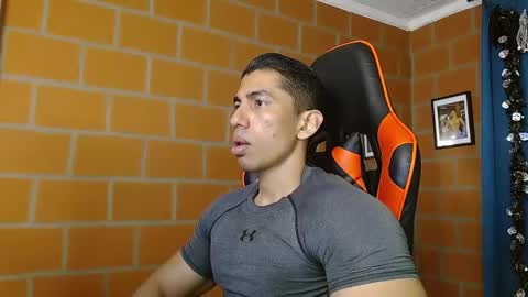 Adan Sin online show from March 1, 3:05 pm