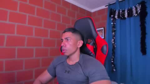 Adan Sin online show from March 10, 6:45 pm