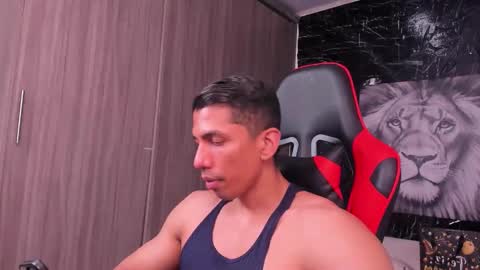 Adan Sin online show from November 20, 8:08 pm