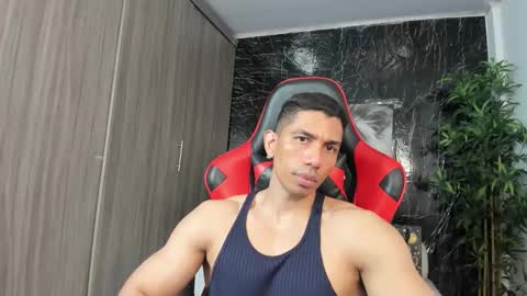 Adan Sin online show from February 25, 4:27 pm