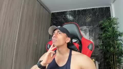 Snapshot of adan_sin1 chatting on June 27, 3:39 pm Adan Sin online show from June 27, 3:39 pm