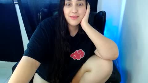 Snapshot of adancewithdragons_ chatting on February 3, 3:38 pm Brena online show from February 3, 3:38 pm