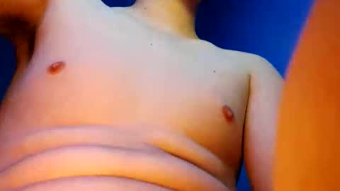 Snapshot of adanflores28 chatting on November 17, 7:03 am adanflores28 online show from November 17, 7:03 am