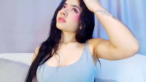  Adara Johnson  online show from November 17, 11:38 am