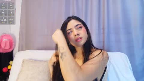  Adara Johnson  online show from December 3, 11:52 am