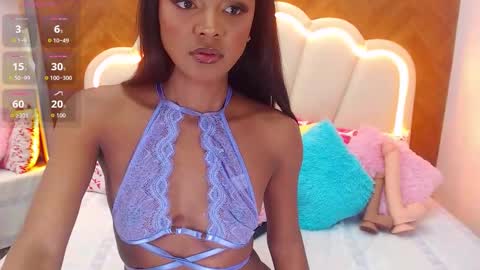 adarose_ online show from December 2, 2:50 am