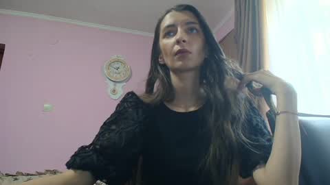 Snapshot of addicted_to_you1 chatting on May 29, 10:02 am addicted_to_you1 online show from May 29, 10:02 am