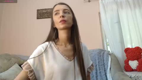 addicted_to_you1 online show from August 3, 9:59 am