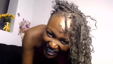 Lola online show from July 14, 3:29 pm