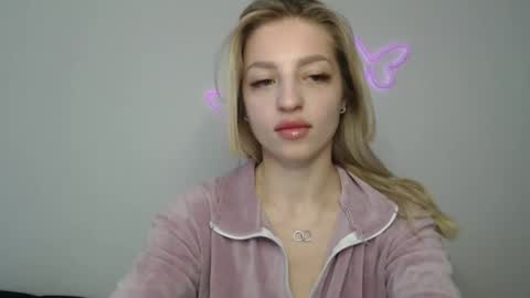 Kristina online show from December 12, 9:08 am