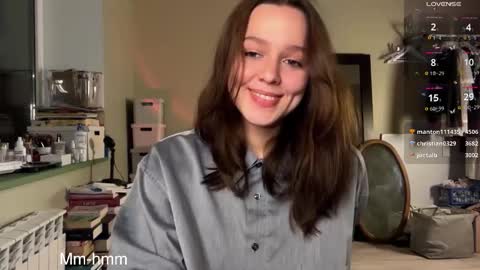 Snapshot of addy_moon chatting on November 5, 4:51 pm Addy online show from November 5, 4:51 pm