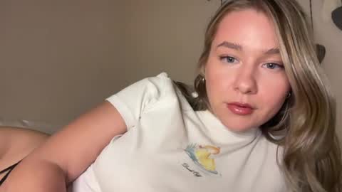 Snapshot of addyxbaddiex chatting on July 13, 9:56 am addyxbaddie online show from July 13, 9:56 am