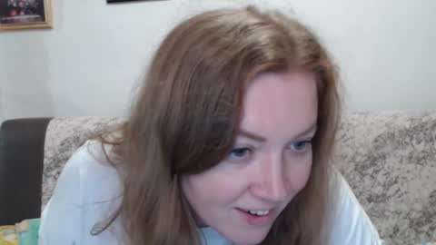 Adel online show from March 18, 5:49 pm