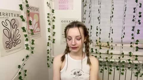 Snapshot of adele0_0 chatting on December 22, 1:44 pm Adele online show from December 22, 1:44 pm