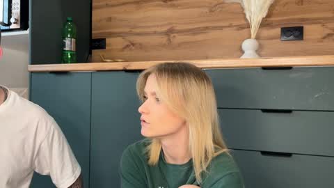 Adele Nick online show from April 4, 10:02 am