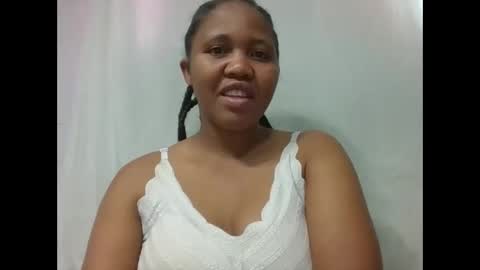 adelealy online show from November 29, 4:15 am