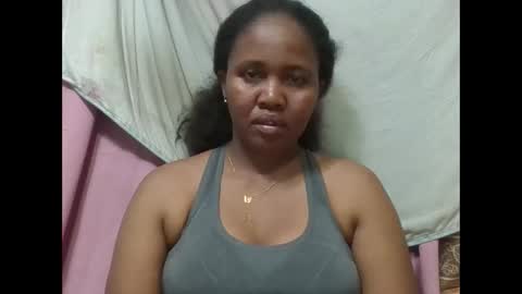 Snapshot of adelealy chatting on February 22, 6:57 am adelealy online show from February 22, 6:57 am