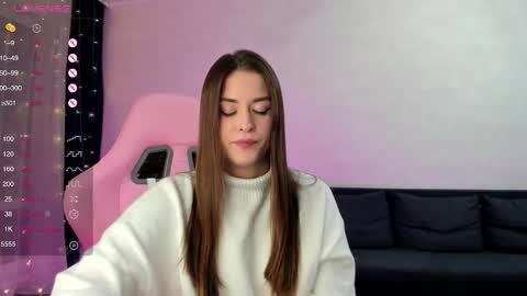 Snapshot of adelesaturn chatting on January 5, 1:58 pm Adele online show from January 5, 1:58 pm
