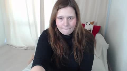 Snapshot of adelinalawson chatting on March 4, 7:51 am adelinalawson online show from March 4, 7:51 am