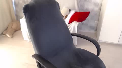 Snapshot of adelinalawson chatting on September 23, 9:34 am adelinalawson online show from September 23, 9:34 am