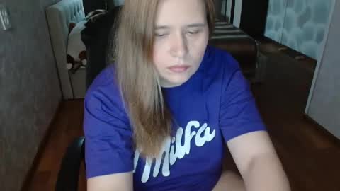 adelinalawson online show from May 23, 5:56 am