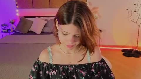 Snapshot of adelinaswetty chatting on July 23, 11:30 am Liiya online show from July 23, 11:30 am
