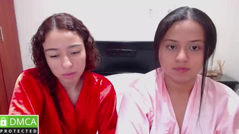 Snapshot of adeline_samy chatting on December 14, 5:29 am online show from December 14, 5:29 am