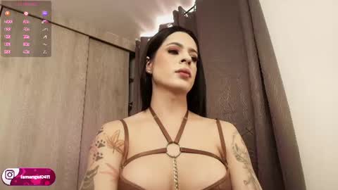 Snapshot of adelineefoxxx chatting on August 2, 8:51 pm MARIA ANGEL IG iamangel45 online show from August 2, 8:51 pm