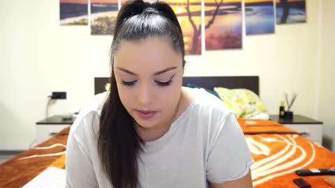 Adellineee online show from February 10, 9:47 pm