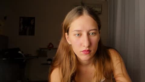 Adell online show from September 19, 9:26 pm