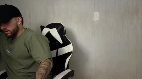 Ades online show from October 24, 12:01 pm