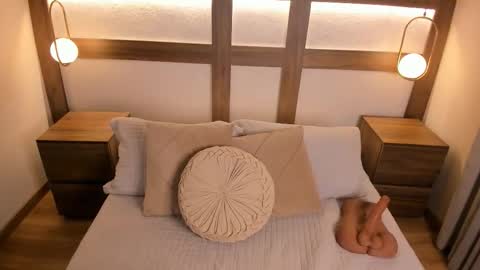 Adhara  online show from November 20, 1:44 pm