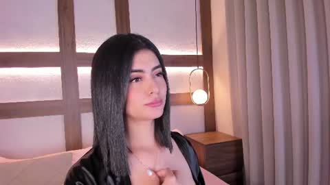 Snapshot of adhara_black01 chatting on July 2, 12:33 pm Adhara online show from July 2, 12:33 pm