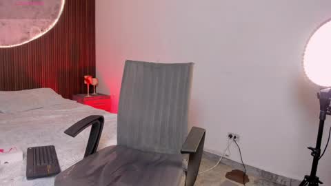 Adhara online show from April 10, 9:30 pm