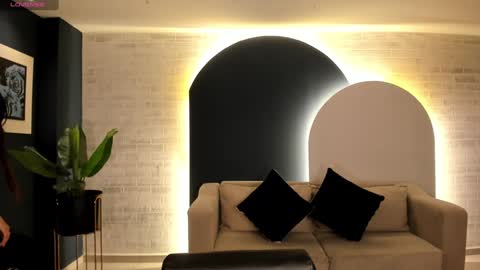 Snapshot of adharadonnet chatting on January 18, 3:53 am Adhara online show from January 18, 3:53 am