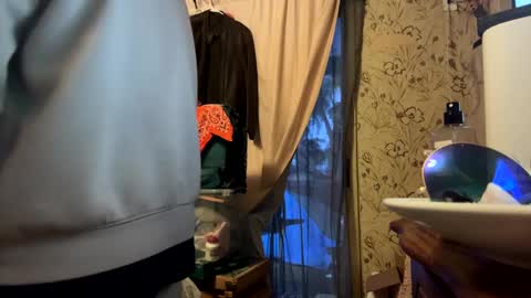 adick_ting online show from December 15, 1:02 am