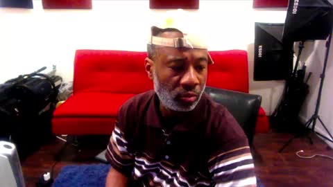 adick_ting online show from February 23, 6:45 pm