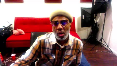 adick_ting online show from March 8, 9:39 am