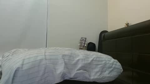 adit56665 online show from December 3, 3:44 pm