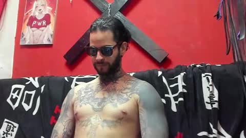 Snapshot of adonisgel999 chatting on February 7, 9:29 pm demon online show from February 7, 9:29 pm