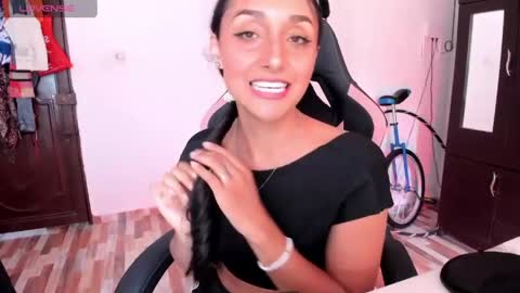 Snapshot of adrena_10 chatting on May 15, 8:05 pm Adrena10 online show from May 15, 8:05 pm