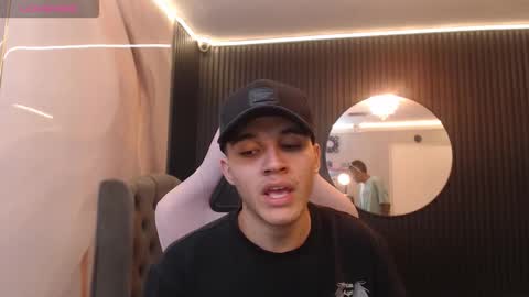adrew arthur online show from May 28, 3:15 am