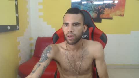 adri_sexboy online show from December 5, 3:50 pm