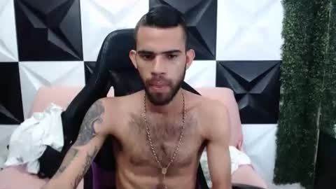 adri_sexboy online show from December 20, 4:57 pm