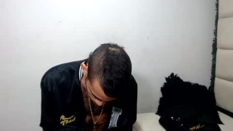 adri_sexboy online show from January 8, 7:03 pm